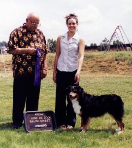 Clover winning Winners Bitch under Judge Ralph Sweet at NAASA, 24 June, 2001    